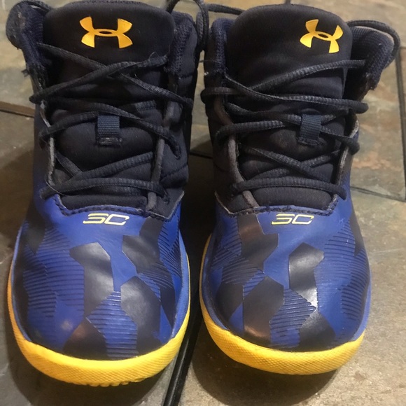 stephen curry little boy shoes